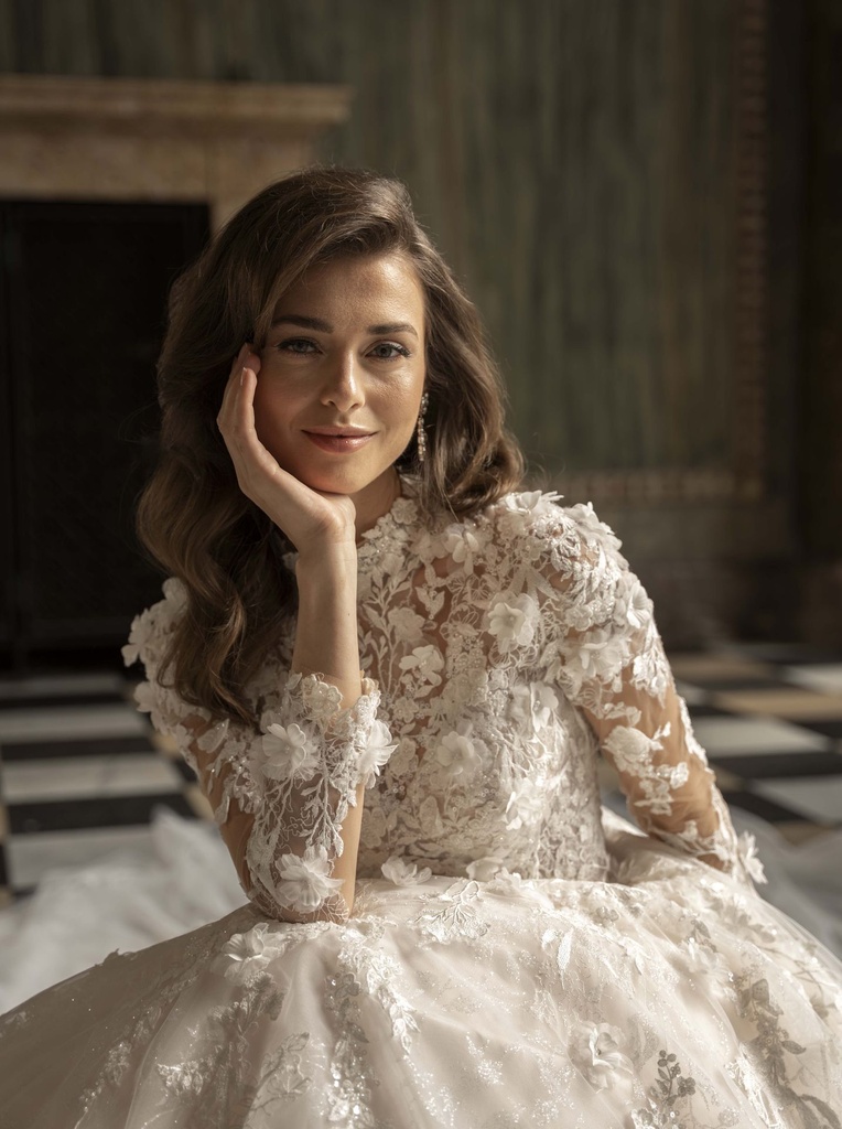 Royal by Diane Legrand__Aurora (2).webp