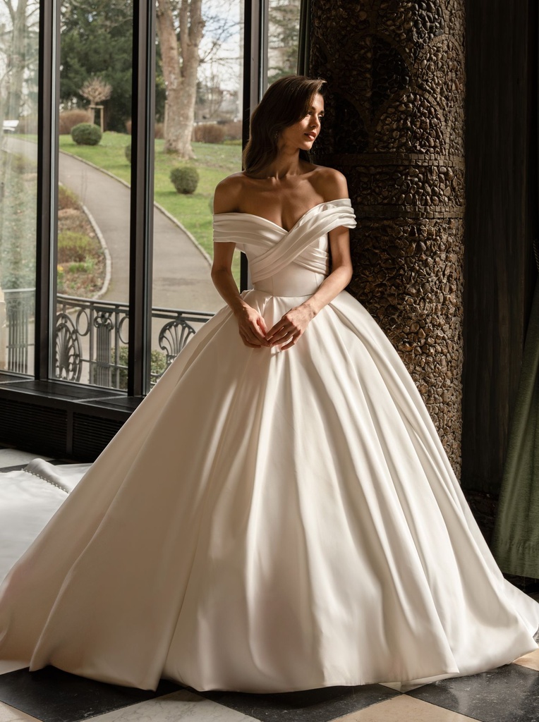 Royal by Diane Legrand Grace (30)