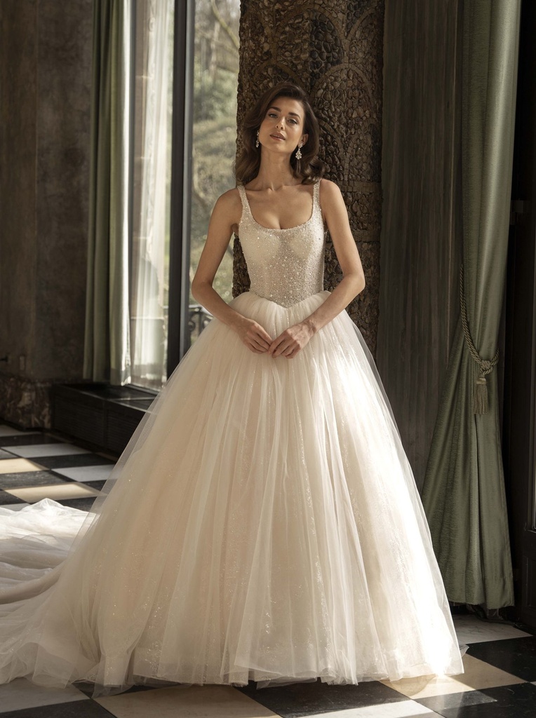 Royal by Diane Legrand Odette (30, IV/CHAMP/LIGHTGOLD/SAND)