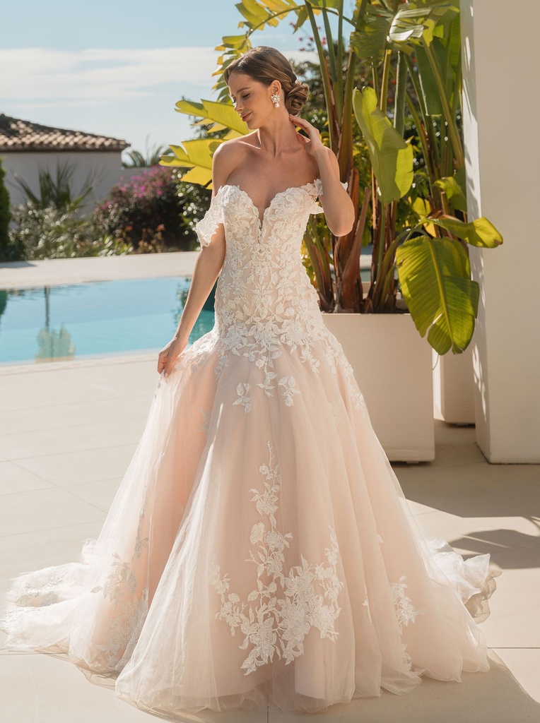 Diane Legrand 8208 (30, IV/NUDE)