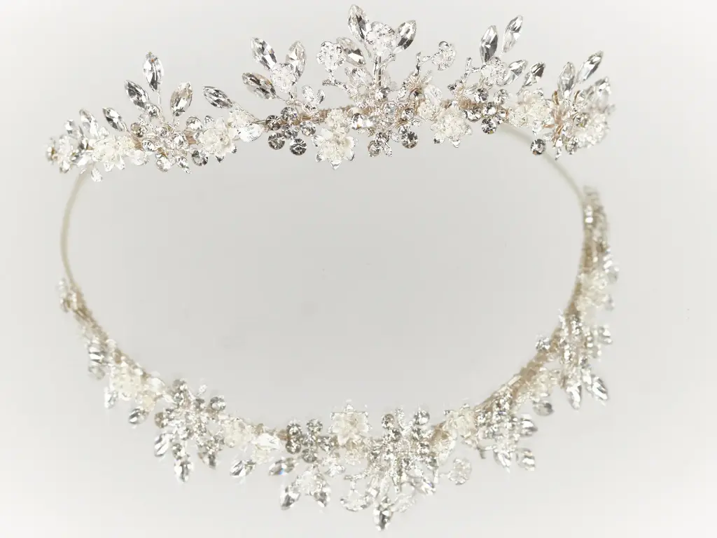 Tiara 18300 - 3,8cm