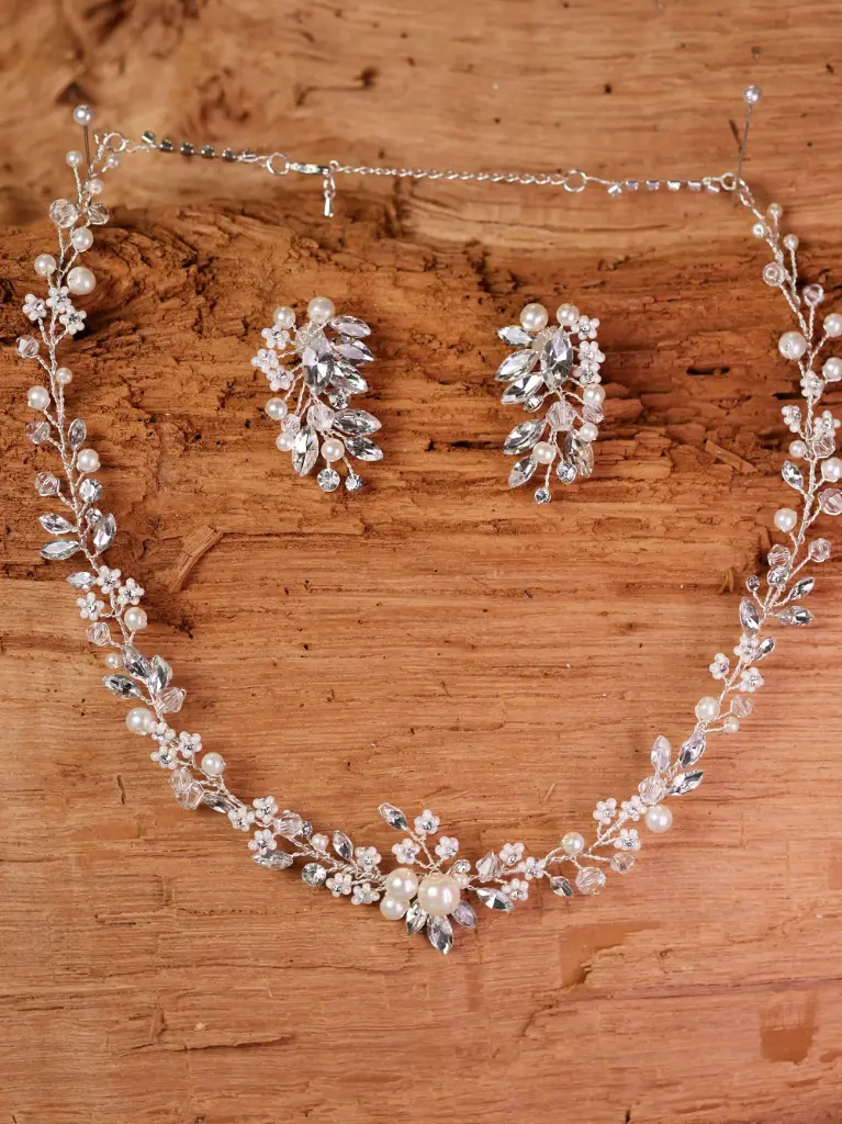 Necklace & Earrings 66401