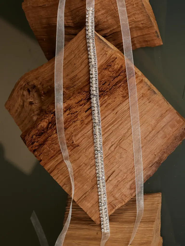 Kombi: Belt & Hair Accessory 16402