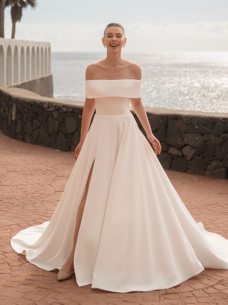 Pearl by Diane Legrand 1962 (30, BLACK)