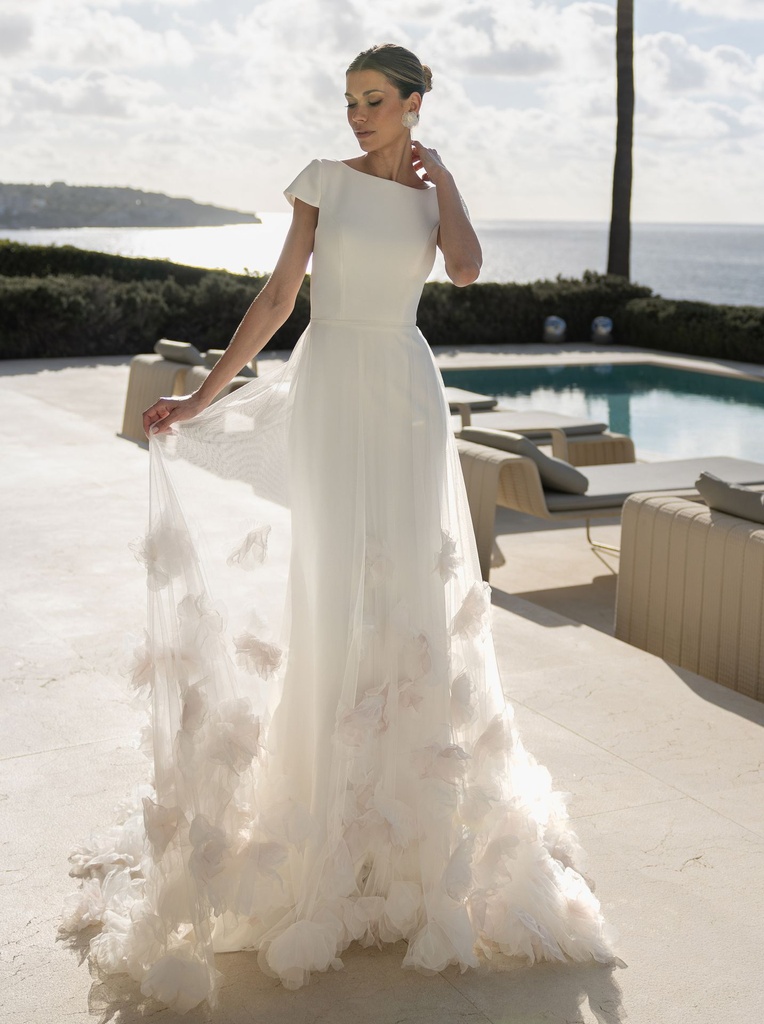 Pearl 2027 Skirt (30, IVORY)