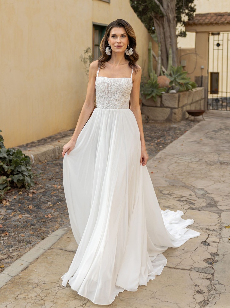 Romance 8306 (30, IVORY)