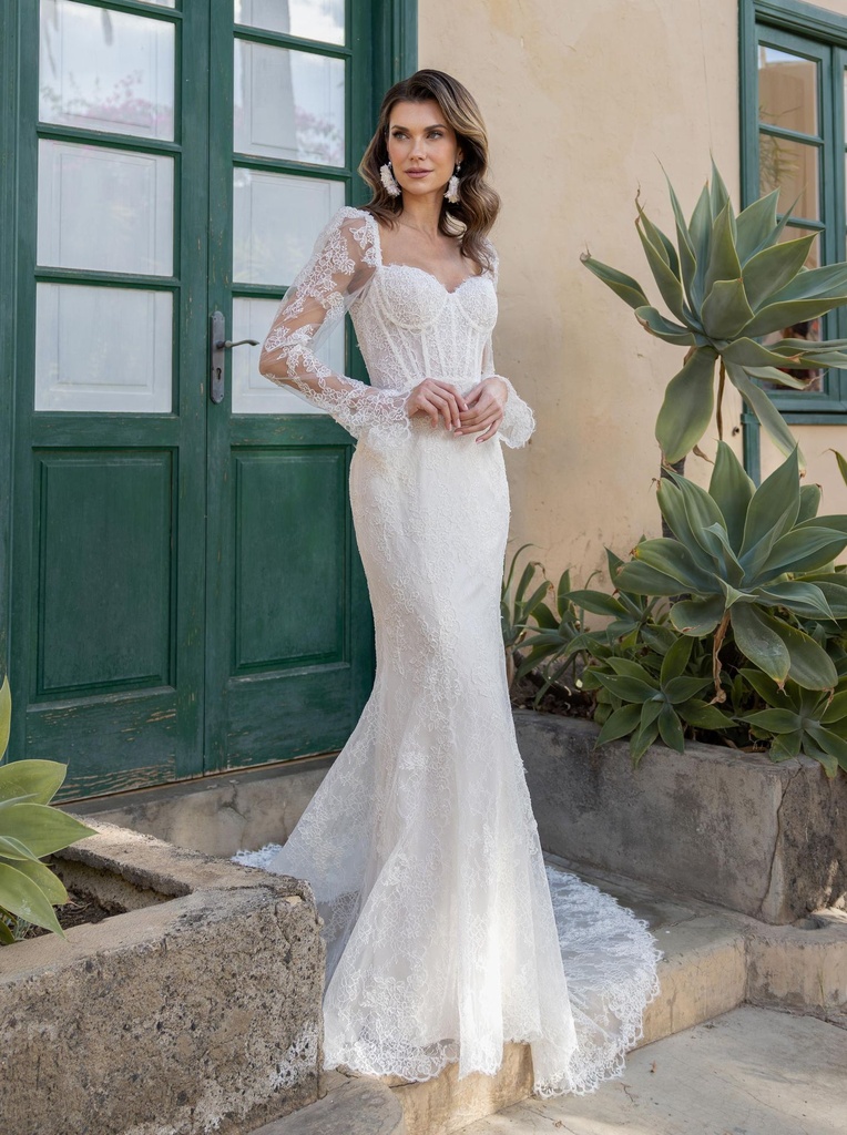 Romance 8311 (IVORY, 30)