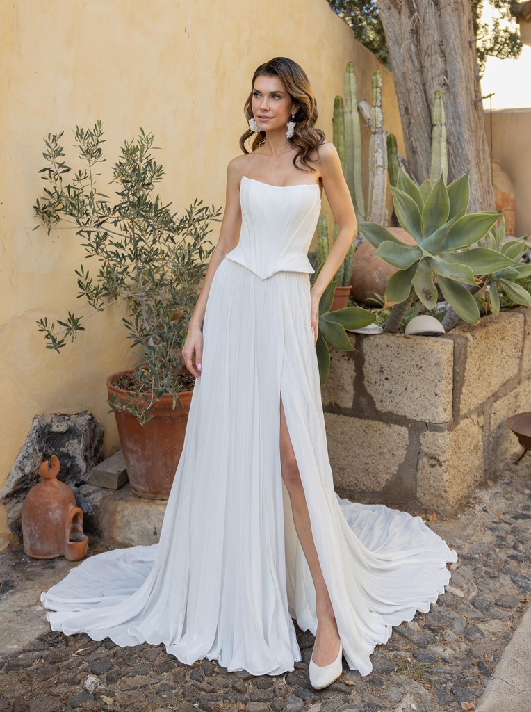 Romance 8313 Skirt 2