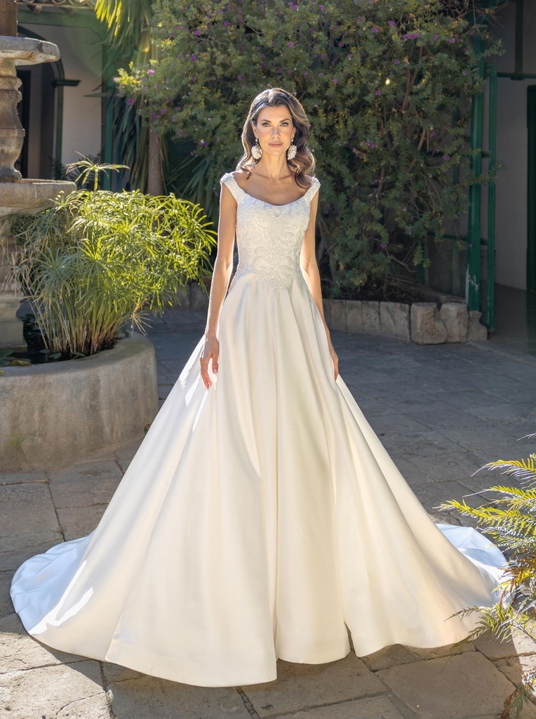 Romance 8327 (30)
