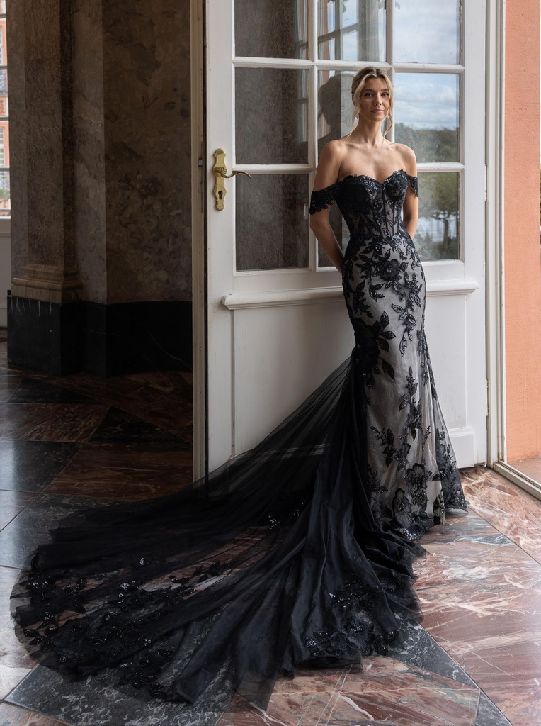 DE LUXE 10022 (30, BLACK/NUDE/D.SAND)