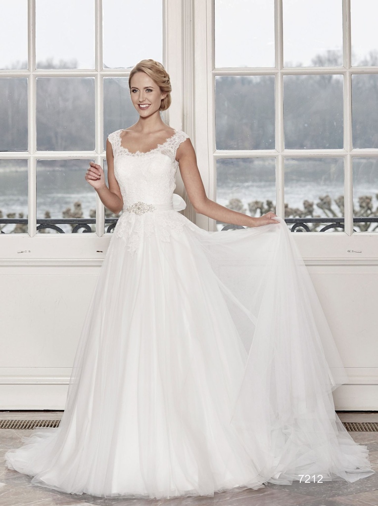 Diane Legrand 7212 (IV/SILVER, 40)